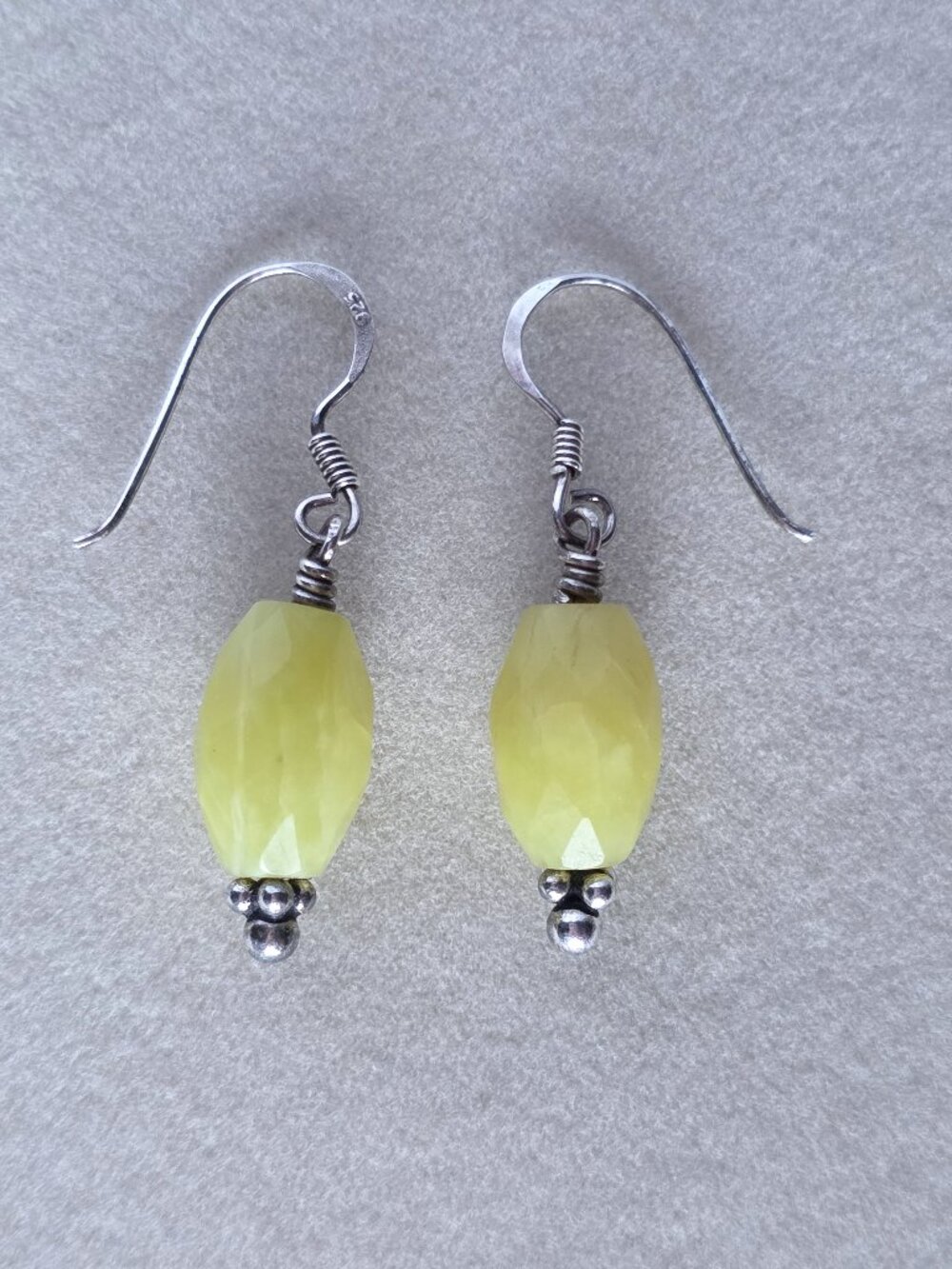 925 Sterling Silver Buttery Yellow Serpentine Gemstone Dangle Earrings | Artisan